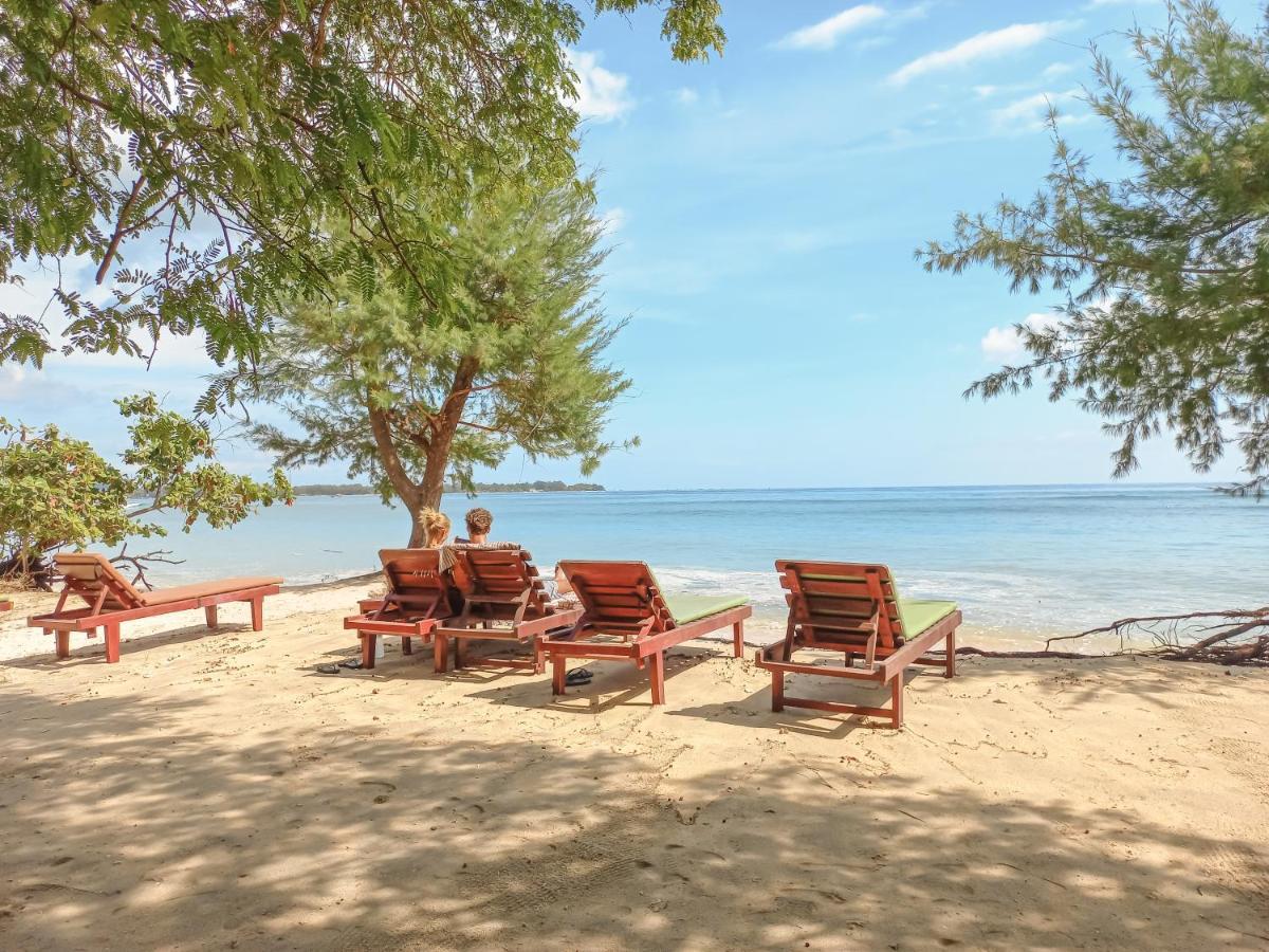 Nusa Indah Bungalows Gili Air Exterior photo